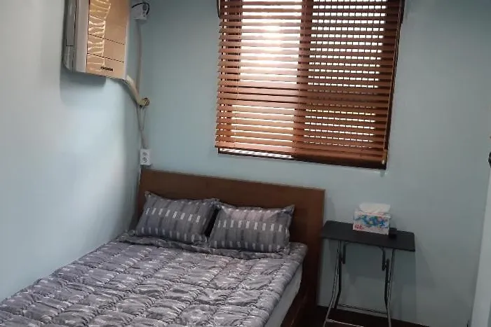 Kimstay 9 Hostel *