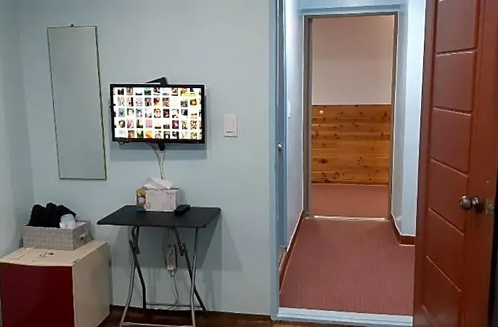 Kimstay 9 Hostel *